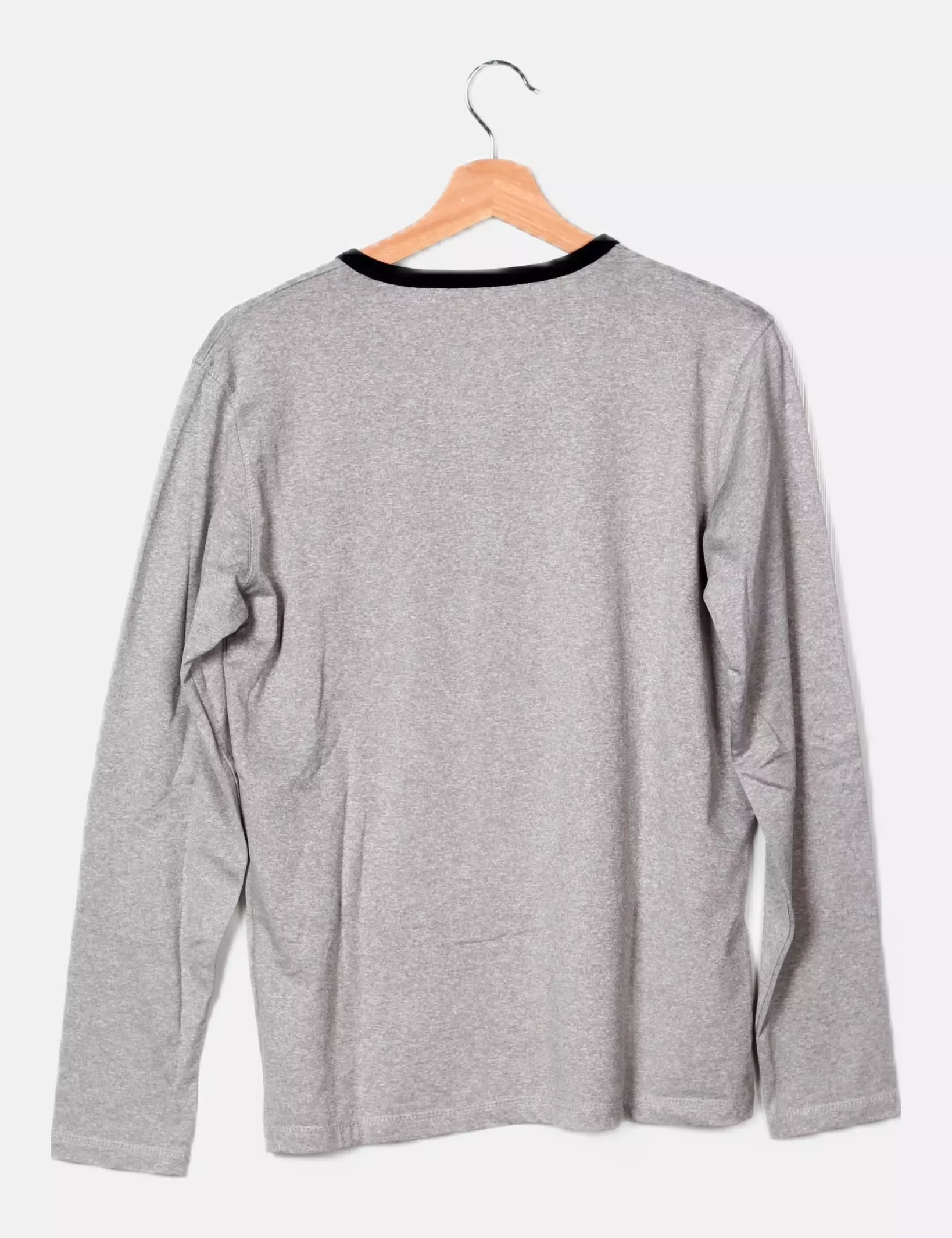 NoName T-Shirt 4 NoName T-Shirt – Bild 2